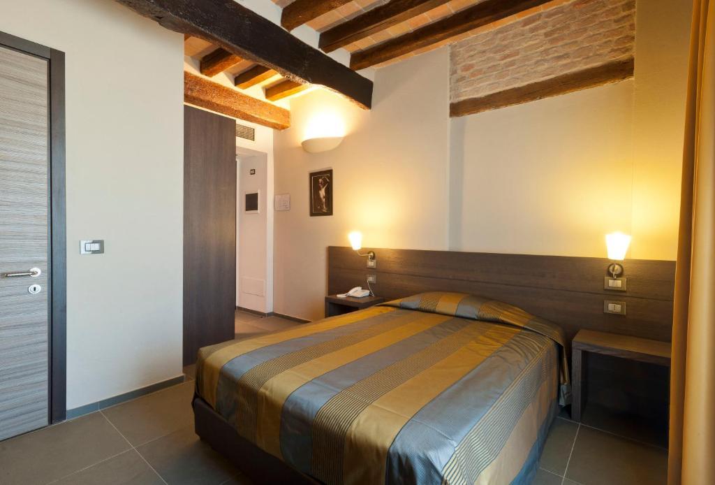 Locanda Sant'Ambrogio Rivalta  Værelse billede